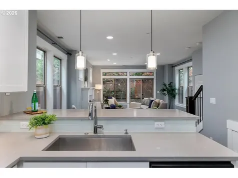 3963 SE 36th Avenue Portland OR 97202