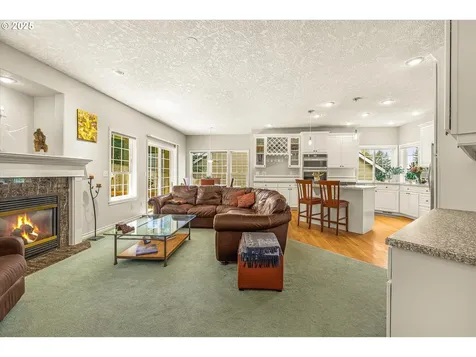 39510 Hood Street Sandy OR 97055