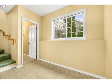 39510 Hood Street Sandy OR 97055