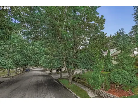 39510 Hood Street Sandy OR 97055