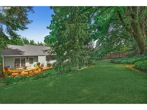39510 Hood Street Sandy OR 97055