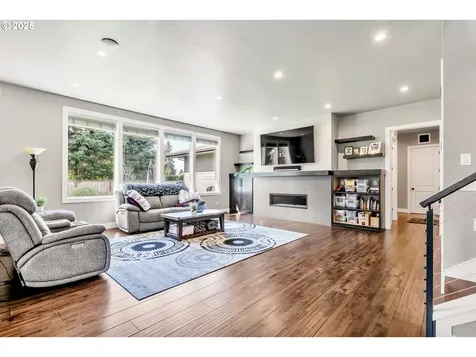 22 W Dean Avenue Eugene OR 97404