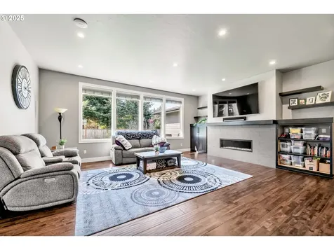 22 W Dean Avenue Eugene OR 97404