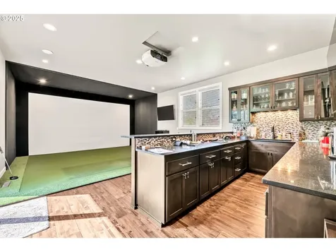 22 W Dean Avenue Eugene OR 97404