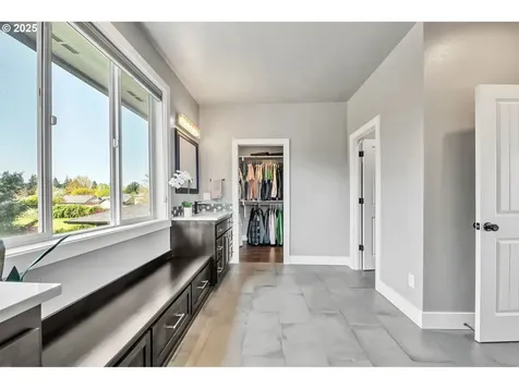 22 W Dean Avenue Eugene OR 97404
