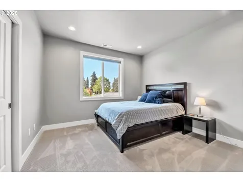 22 W Dean Avenue Eugene OR 97404