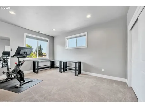 22 W Dean Avenue Eugene OR 97404