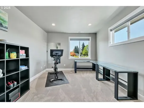 22 W Dean Avenue Eugene OR 97404