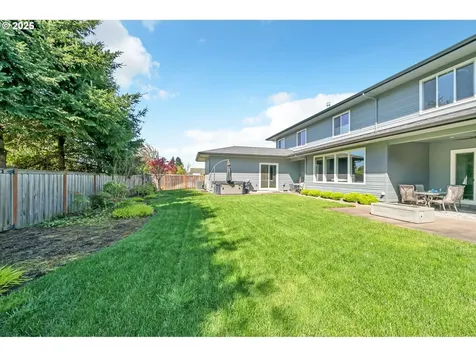 22 W Dean Avenue Eugene OR 97404