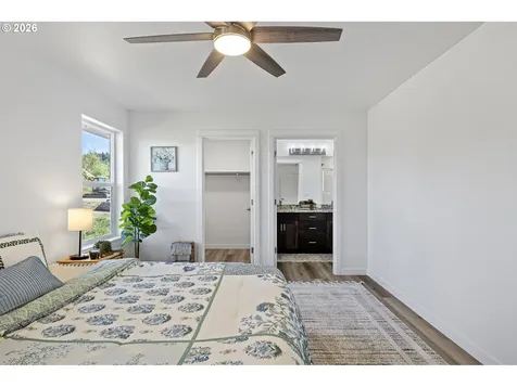 920 Fir Grove Lane Sutherlin OR 97479