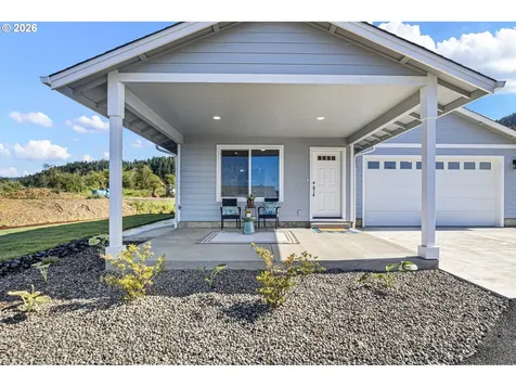 920 Fir Grove Lane Sutherlin OR 97479