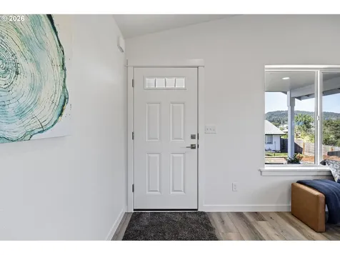 920 Fir Grove Lane Sutherlin OR 97479