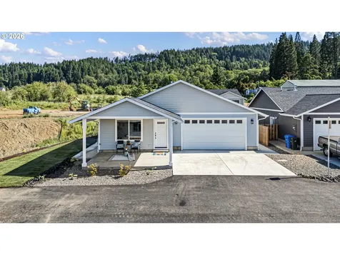 920 Fir Grove Lane Sutherlin OR 97479