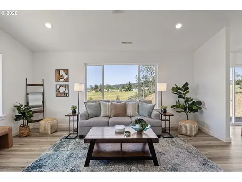 920 Fir Grove Lane Sutherlin OR 97479
