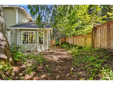 68163 E Twinberry Loop Welches OR 97067