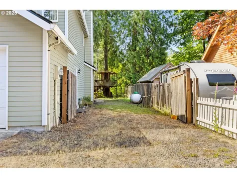 68163 E Twinberry Loop Welches OR 97067