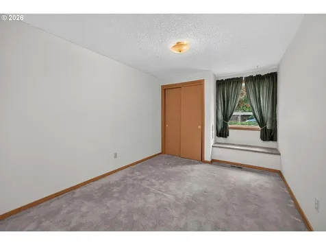 3905 NE 126th Avenue Vancouver WA 98682