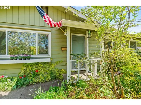 2045 Chambers Street Eugene OR 97405