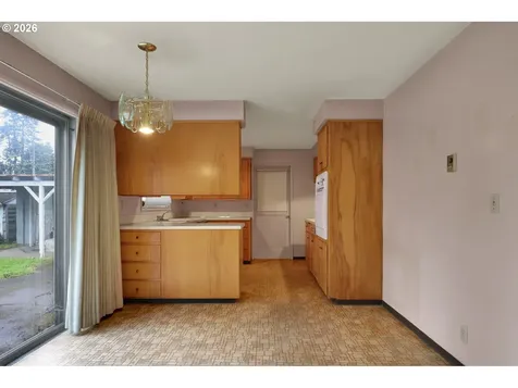 526 Archie Street Eugene OR 97402