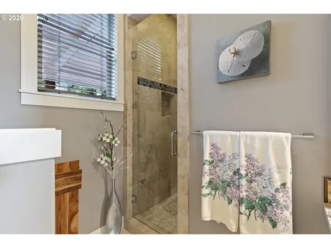 12433 SE Verlie Street Happy Valley OR 97086