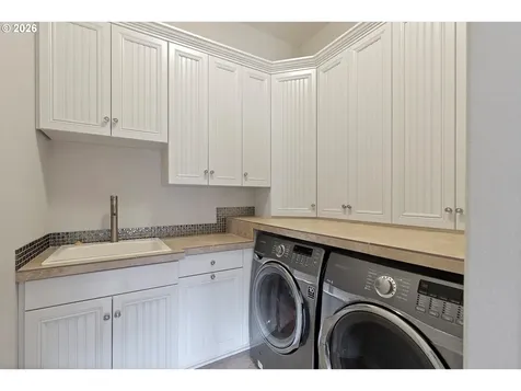 12433 SE Verlie Street Happy Valley OR 97086