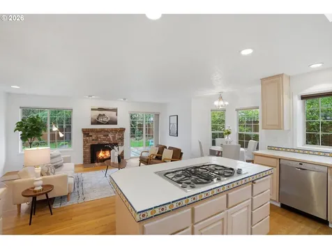 4510 SE Pinehurst Avenue Milwaukie OR 97267