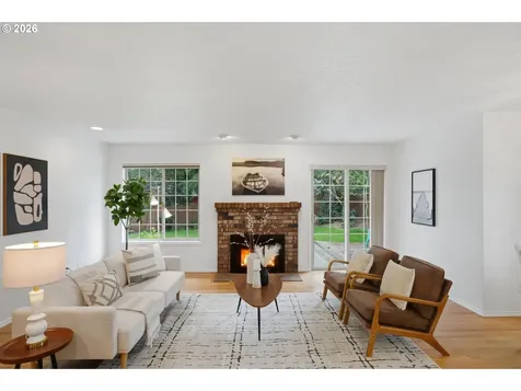 4510 SE Pinehurst Avenue Milwaukie OR 97267
