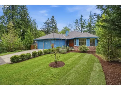 4510 SE Pinehurst Avenue Milwaukie OR 97267