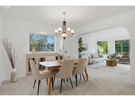 4510 SE Pinehurst Avenue Milwaukie OR 97267