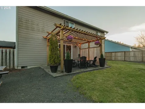 55 SW 14th Place Warrenton OR 97146