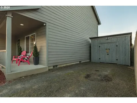 55 SW 14th Place Warrenton OR 97146