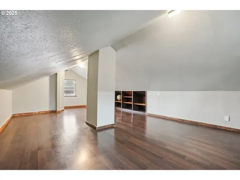 6436 NE Grand Avenue Portland OR 97211