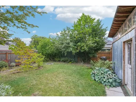 6436 NE Grand Avenue Portland OR 97211
