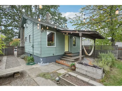 6436 NE Grand Avenue Portland OR 97211