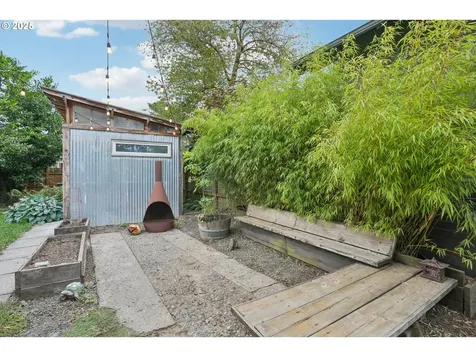 6436 NE Grand Avenue Portland OR 97211
