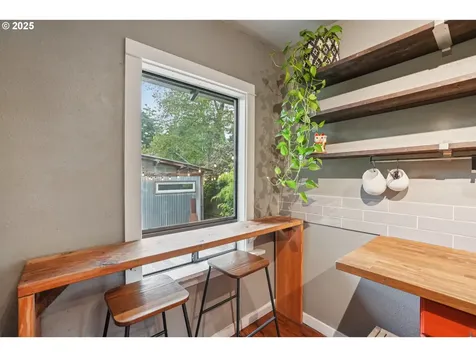 6436 NE Grand Avenue Portland OR 97211