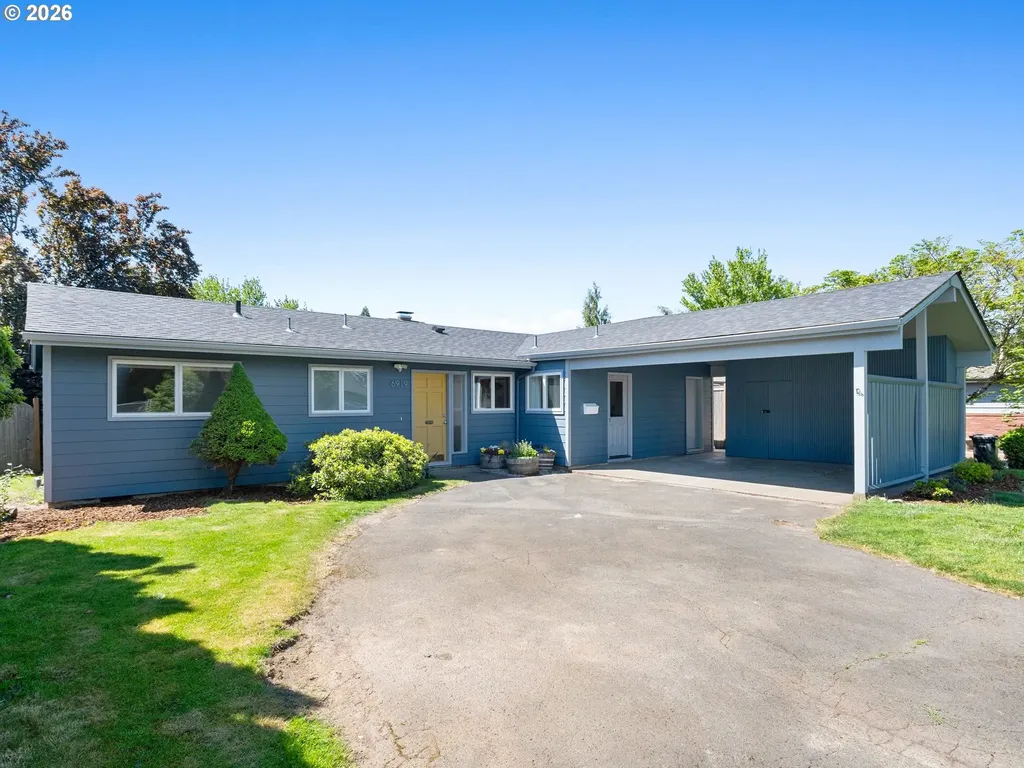 6919 SW 10th Avenue Portland OR 97219