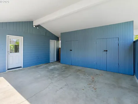 6919 SW 10th Avenue Portland OR 97219