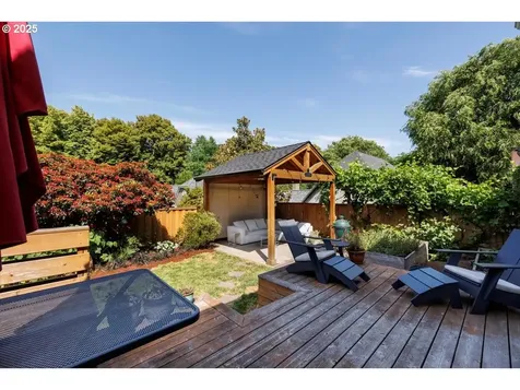 7315 SE 34th Avenue Portland OR 97202