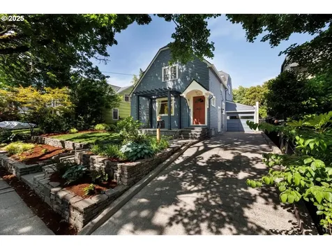7315 SE 34th Avenue Portland OR 97202