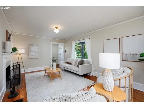 7315 SE 34th Avenue Portland OR 97202