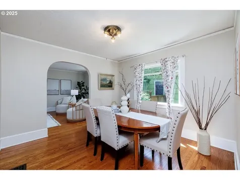 7315 SE 34th Avenue Portland OR 97202