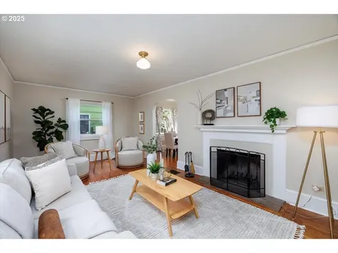 7315 SE 34th Avenue Portland OR 97202
