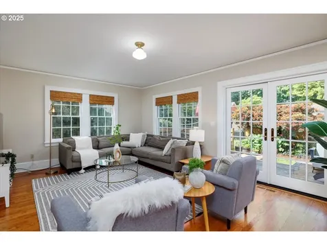 7315 SE 34th Avenue Portland OR 97202