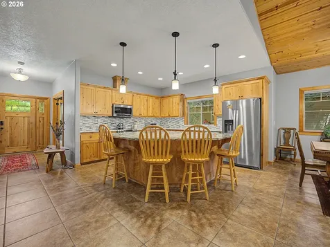 24620 E Bright Avenue Welches OR 97067