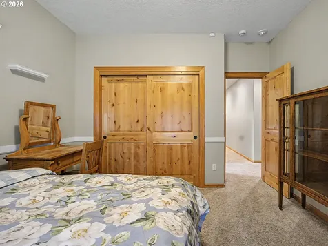 24620 E Bright Avenue Welches OR 97067
