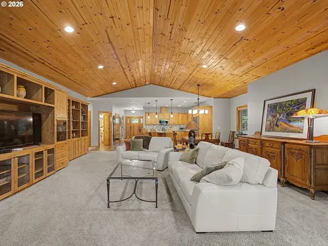 24620 E Bright Avenue Welches OR 97067