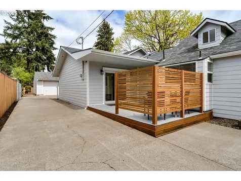 1705 Minda Drive Eugene OR 97401