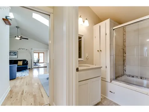 1705 Minda Drive Eugene OR 97401