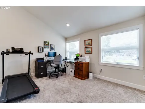 1705 Minda Drive Eugene OR 97401